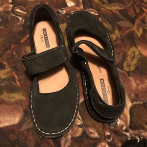 Clark’s Mary Janes